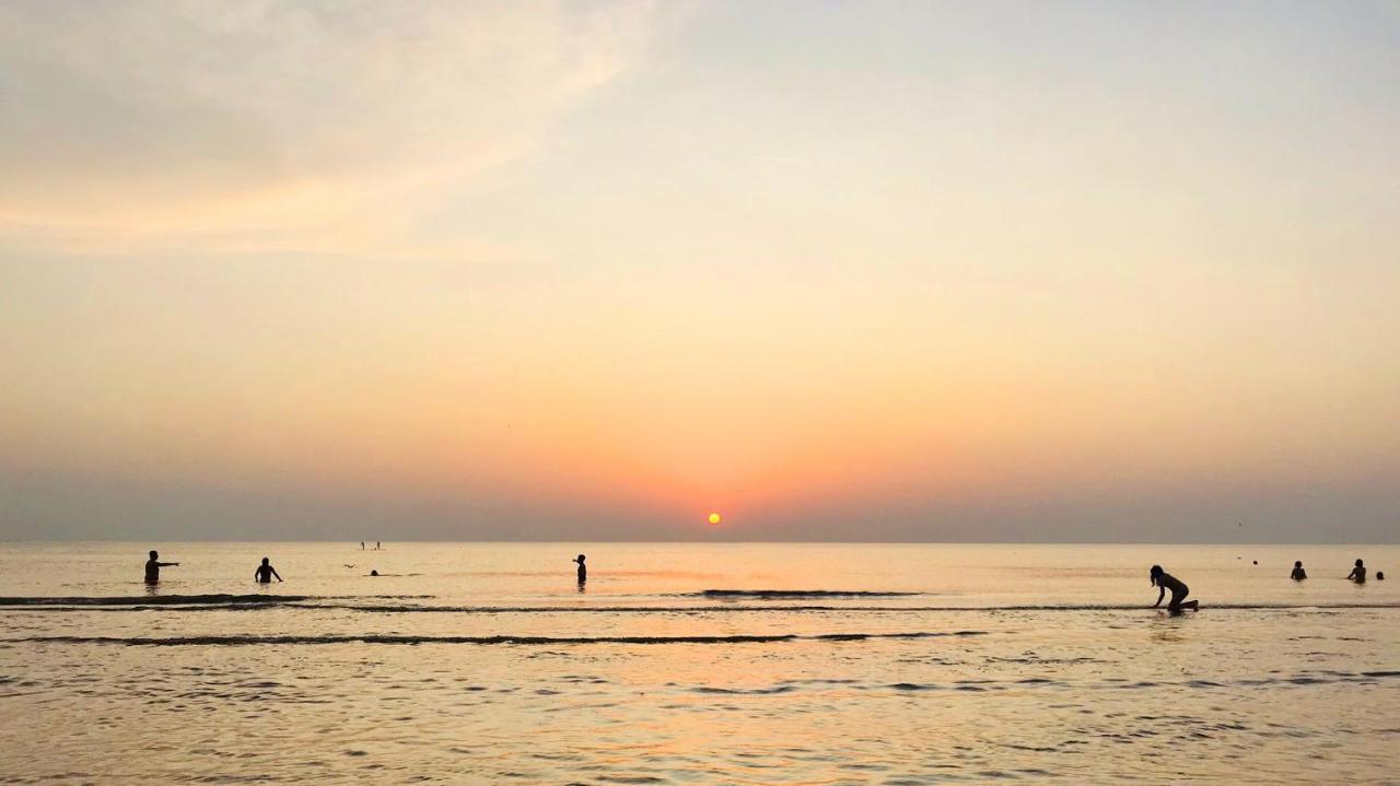 Beach House For You - Luxe Verblijf, 5 Min Van Het Strand كاتفايك أن زي المظهر الخارجي الصورة